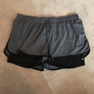Double layer workout shorts